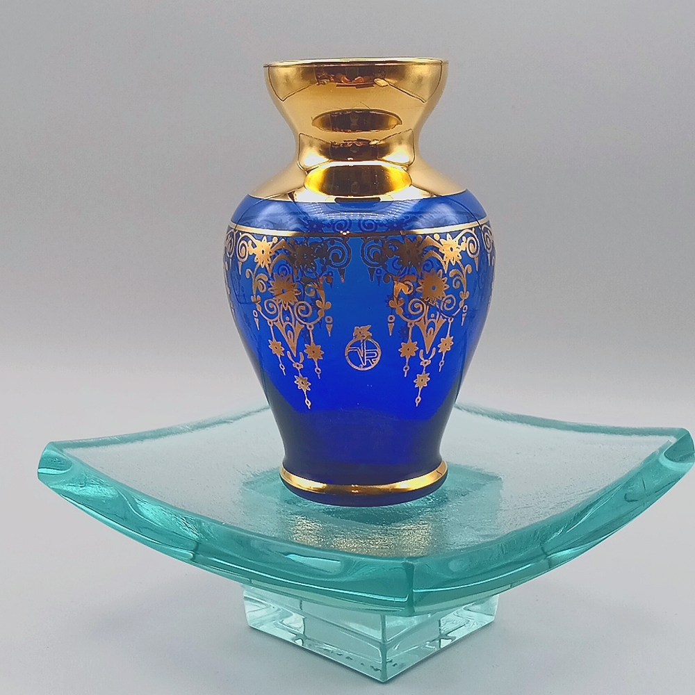 Signed, 2004 Vecchia Murano 4.5" Cobalt Blue Art Glass Vase w/24kt Gold Painting